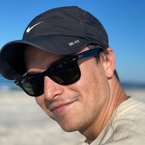 Meet your Posher, Demetrious